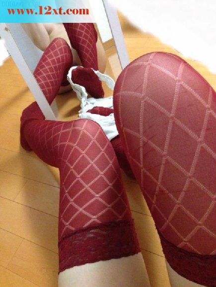 红丝袜的骚货 [10P]